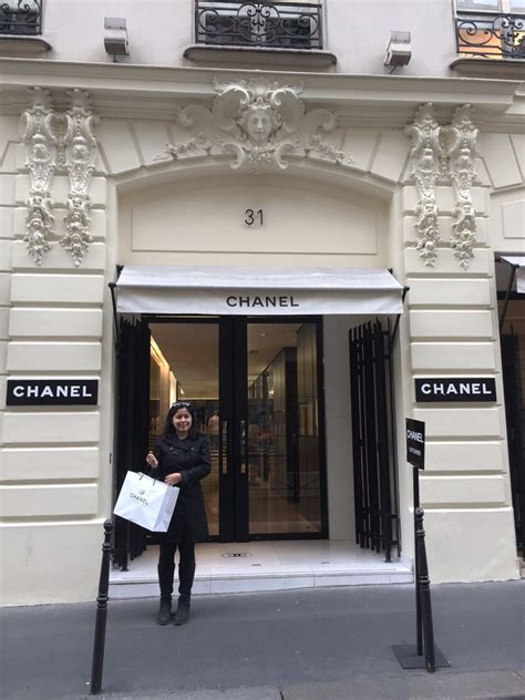 White Chanel box from original Chanel store on 31, Rue 